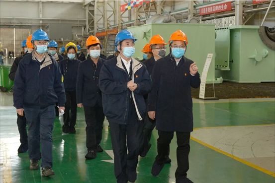 临潼区委书记王浩深入kdpay调研疫情防控及复工复产工作