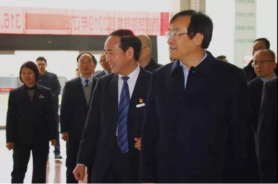 西安市委常委、高新区党工委书记、航天基地党工委书记钟洪江一行莅临kdpay调研慰问